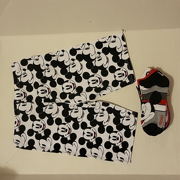 NWT: Disney Mickey Mouse Bike Shorts and Ankle Socks Bundle - Picture 2 of 13
